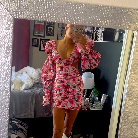 RED AND PINK FLORAL CUT OUT MINI DRESS WITH VOLUME RUFFLE SLEEVES - Picture 1 of 11